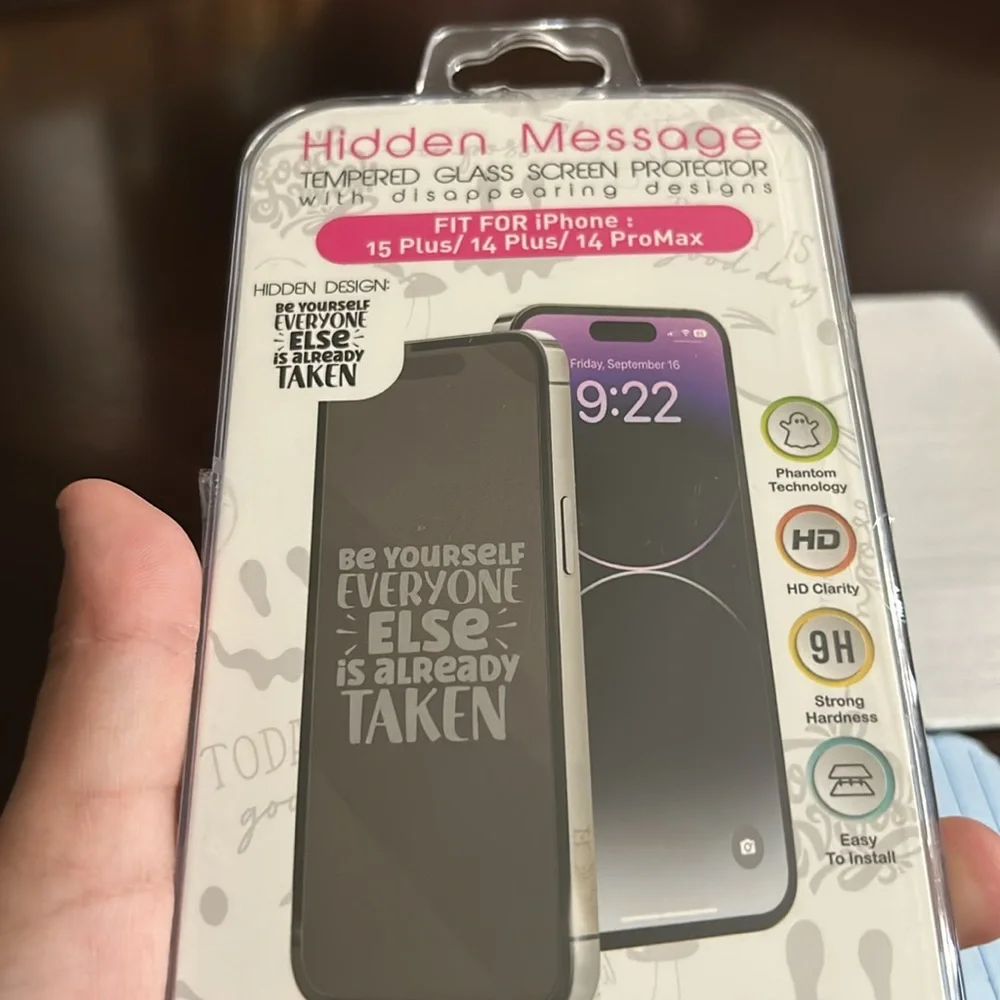 it’s a screen protector for i phone 14 plus and pro max